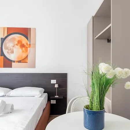 Moon M91 * Milano